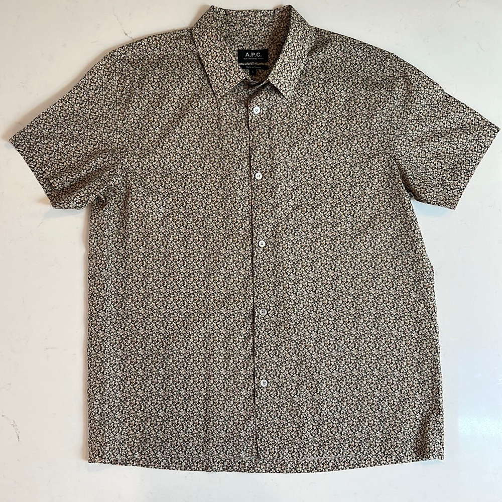 A.P.C. Short sleeved button-up shirt. Size Large. Beige/green floral print.